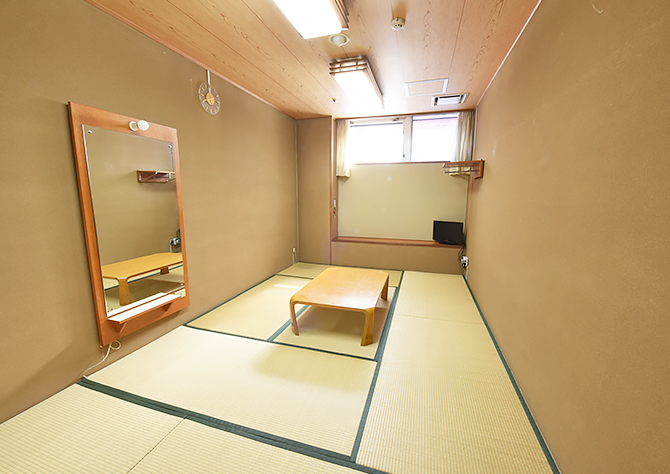 楽屋 画像
